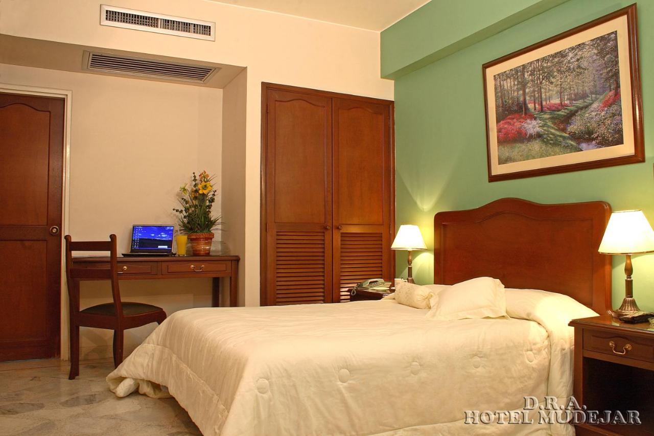 Hotel Mudejar كالي المظهر الخارجي الصورة